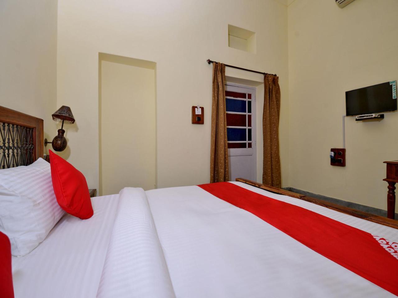 Hotel Oyo 15001 Marvel Umed Dźodhpur Zewnętrze zdjęcie