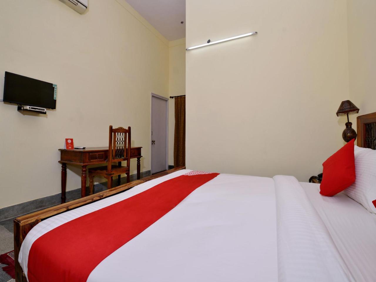 Hotel Oyo 15001 Marvel Umed Dźodhpur Zewnętrze zdjęcie